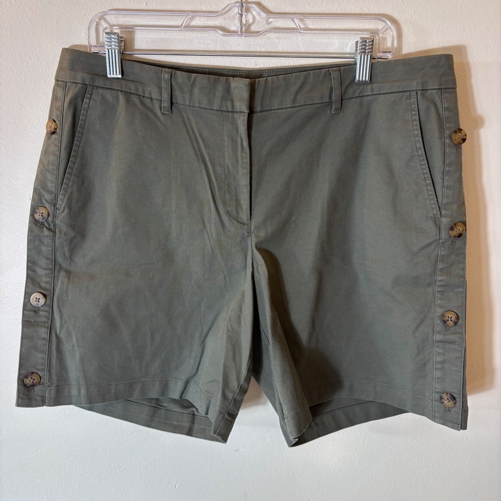 J. Jill Button Side Shorts English Moss Green Cotton Linen Stretch Size 14 NWT‎